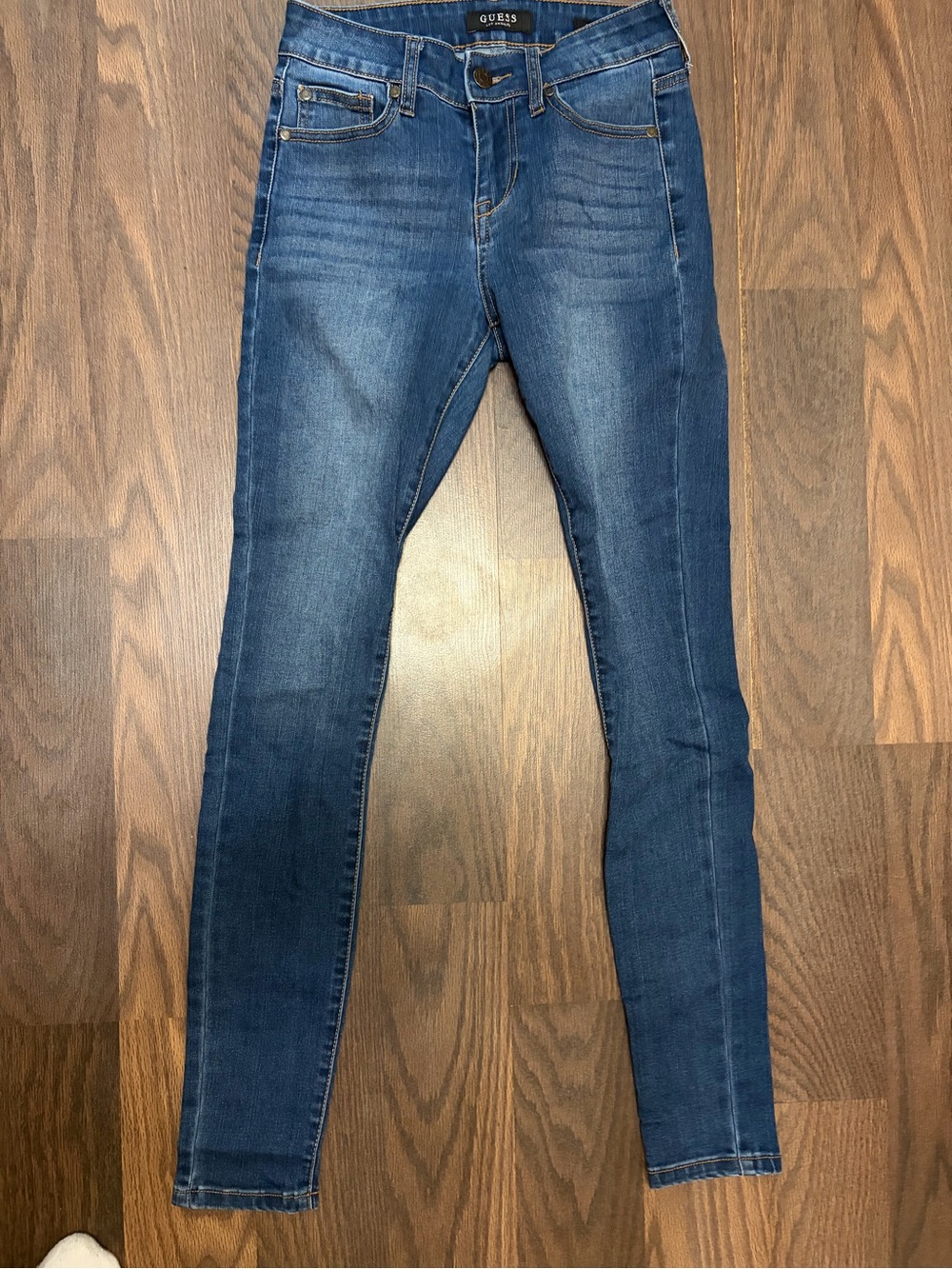 GUESS Women's Medium Blue Skinny Jeans